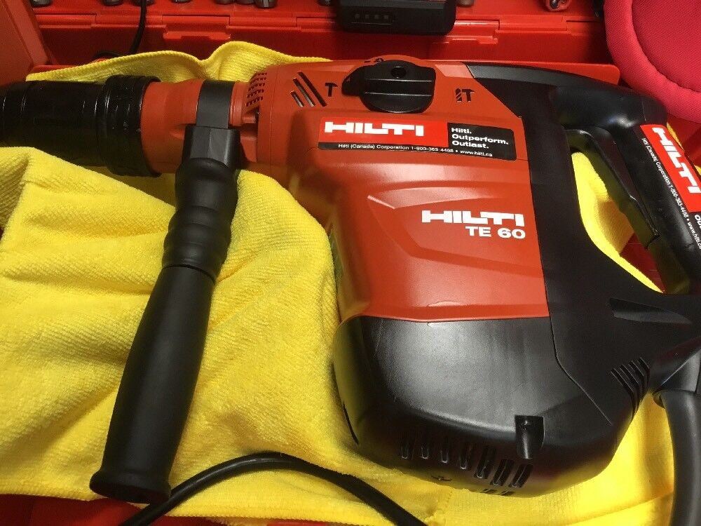 HILTI TE 60 HAMMER, PREOWNED, FREE SID 2-A, BITS, CHISELS, EXTRAS