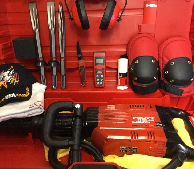 HILTI TE 905 AVR, PREOWNED, FREE LASER METER, CHISELS, PLUS EXTRAS, FAST SHIP