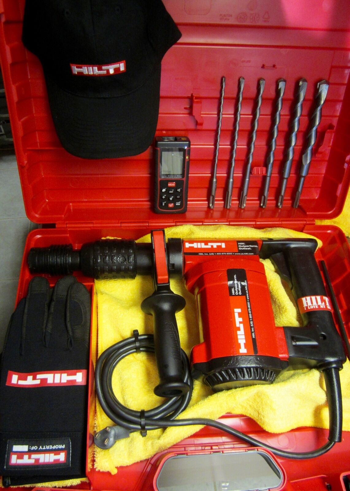 HILTI TE 22 DRILL, GREAT CONDITION, FREE LASER METER, EXTRAS