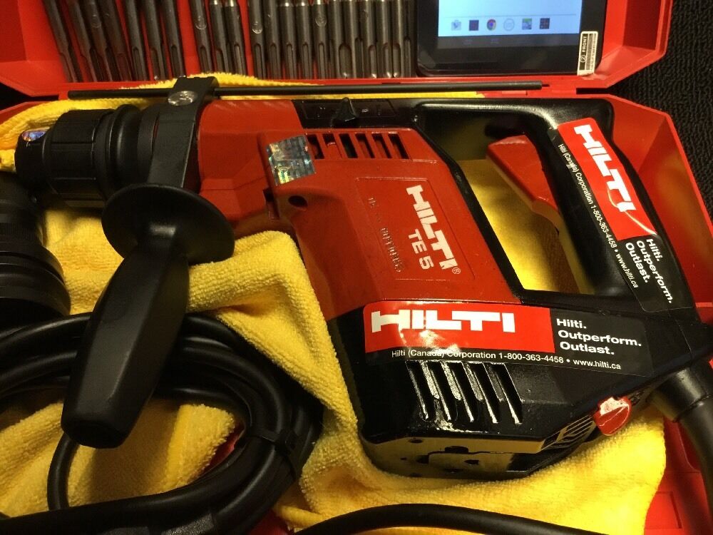 HILTI TE 5 PREOWNED, FREE TABLET, BITS AND EXTRAS