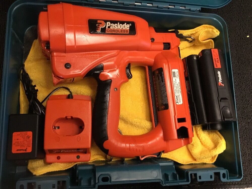 PASLODE CORDLESS 18G PREOWNED, FREE THERMO AND EXTRAS, FAST SHIP