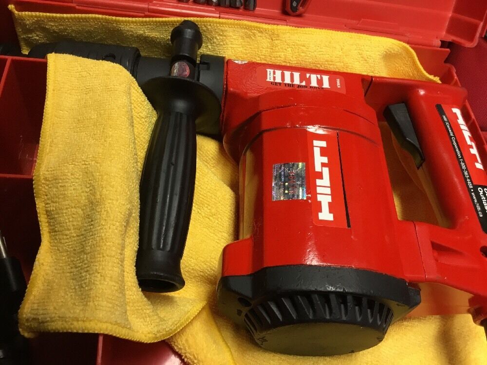 HILTI TE 22 DRILL, PREOWNED, FREE BITS AND EXTRAS, FREE COFFEE MUG