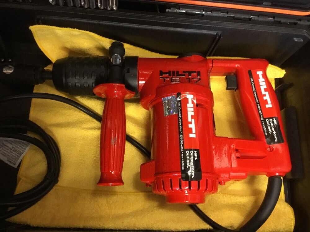 HILTI TE 17, PREOWNED, FREE LASER METER, BITS, A LOT OF EXTRAS,