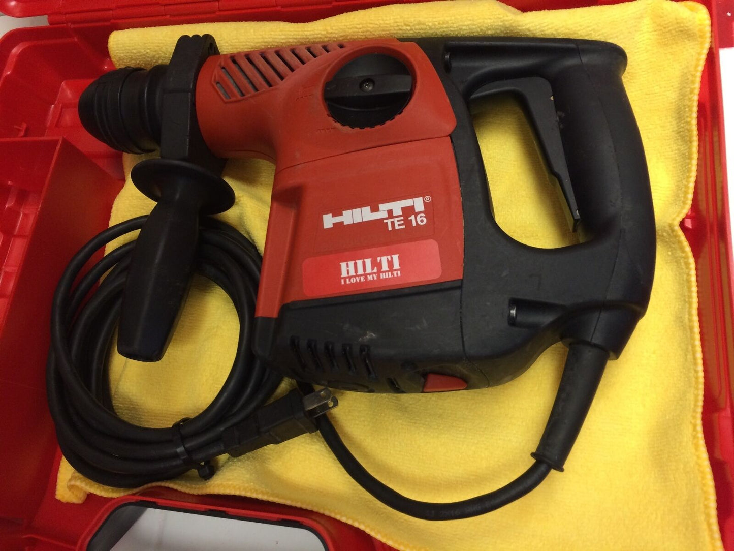 HILTI TE 16, MINT CONDITION, FREE BITS, A LOT OF EXTRAS