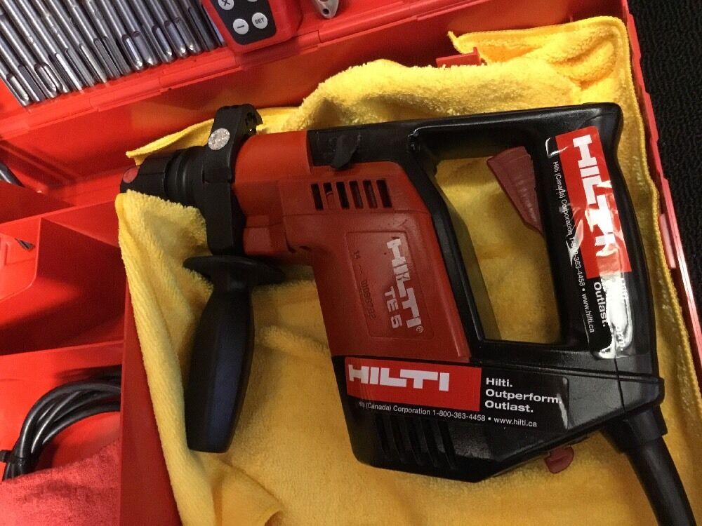 HILTI TE 5 PREOWNED, FREE LASER METER, BITS AND EXTRAS