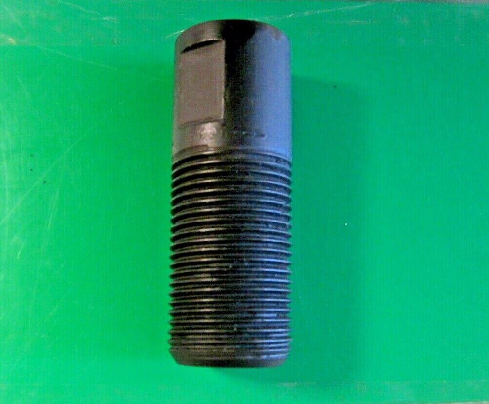 GREENLEE  1557AA Draw Stud 1-1/8" x 3",USED