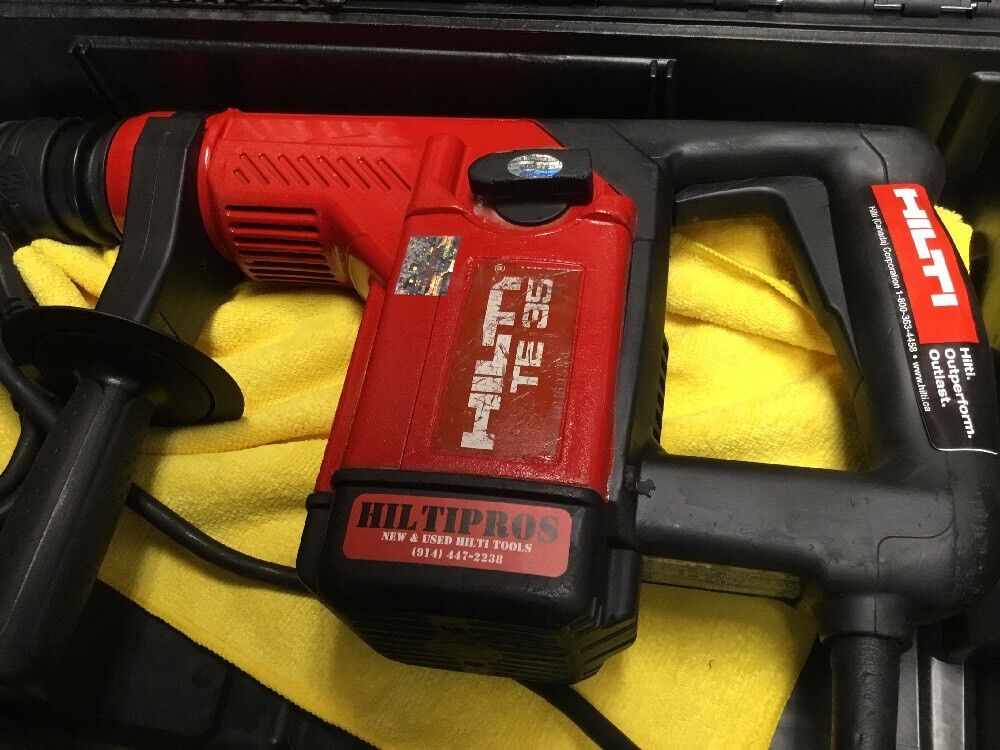 HILTI TE 35 HAMMER DRILL, PREOWNED, FREE SPEAKER,  BITS, EXTRAS