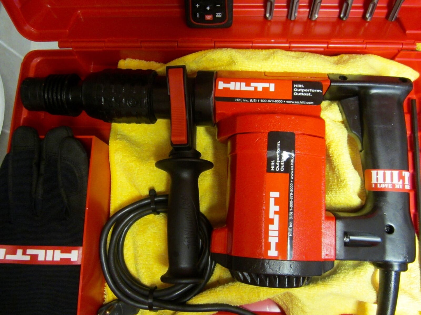 HILTI TE 22 DRILL, GREAT CONDITION, FREE LASER METER, EXTRAS