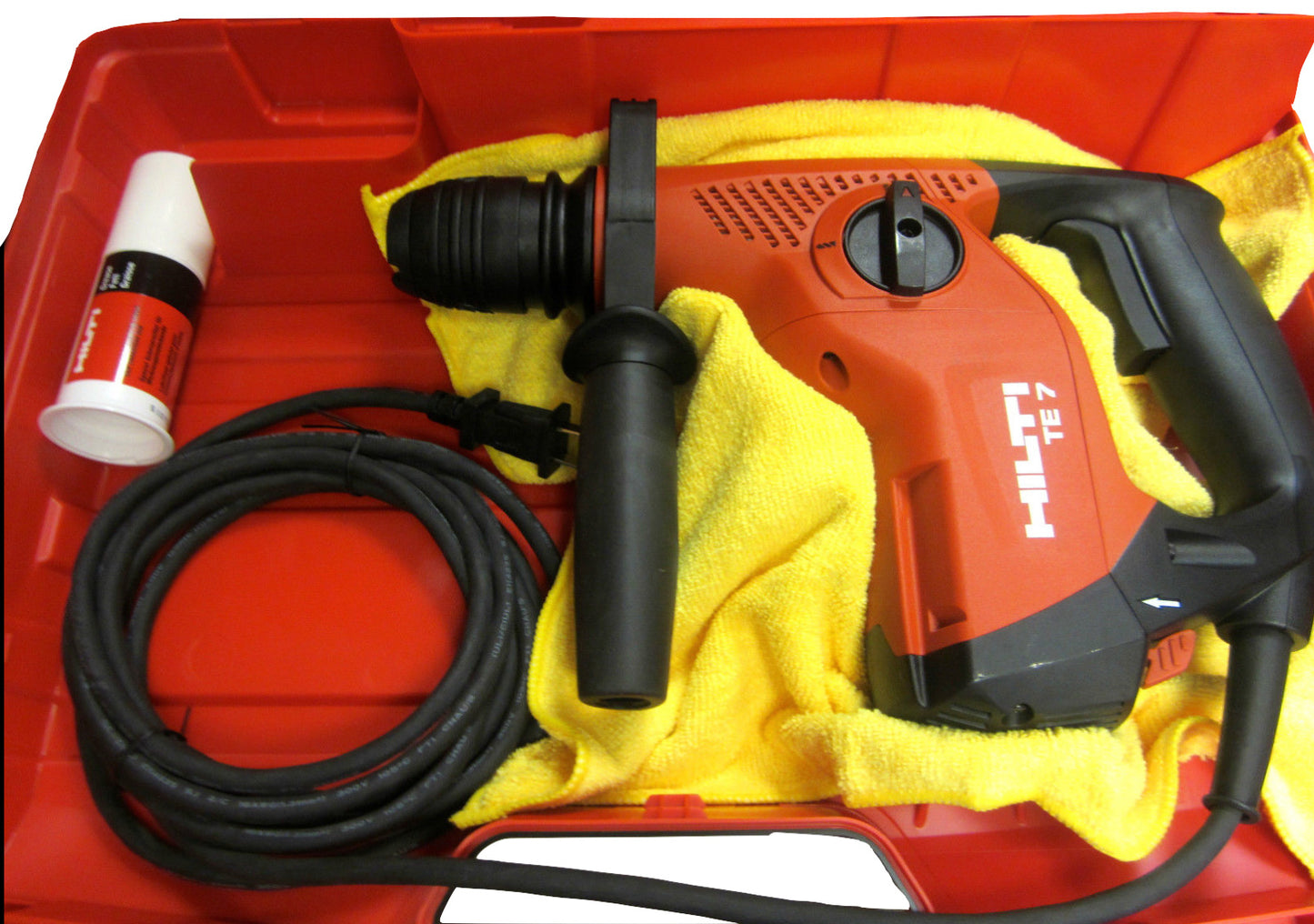 HILTI TE 7 ROTARY HAMMER DRILL, NEW, FREE DRILL BITS, LASER, EXTRAS