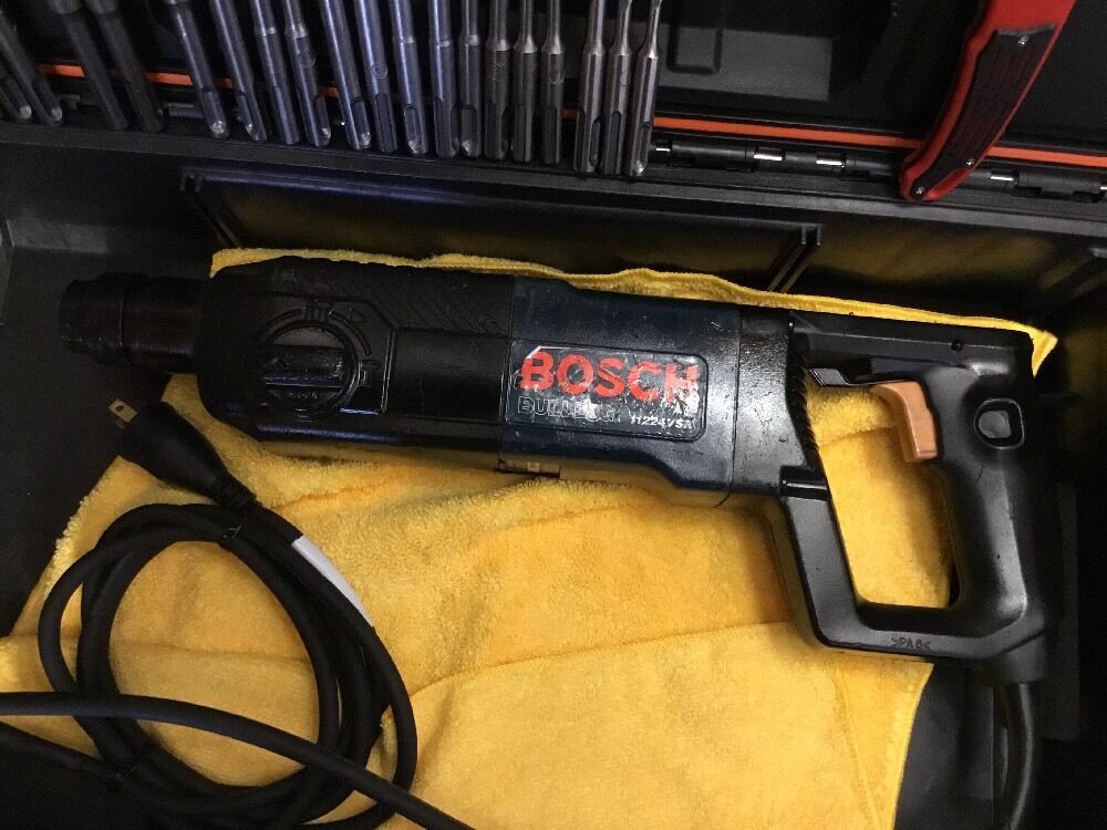 BOSH BULLDOG ROTATORY HAMMER PREOWNED