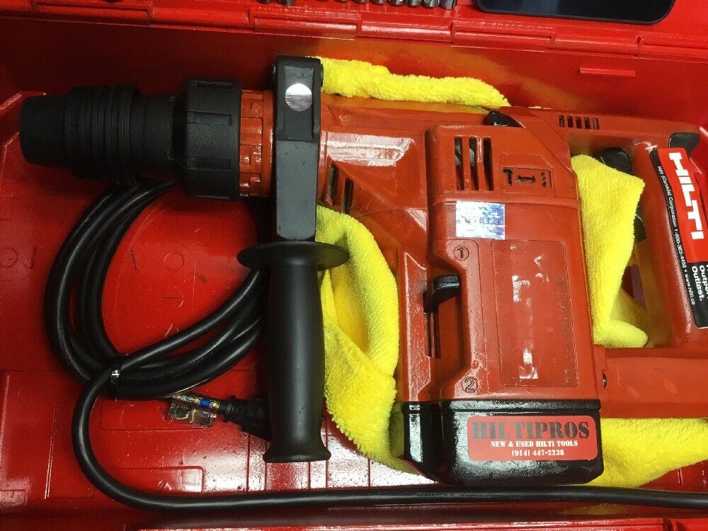 HILTI TE 24 HAMMER DRILL, PREOWNED, FREE TABLET,  BITS, EXTRAS