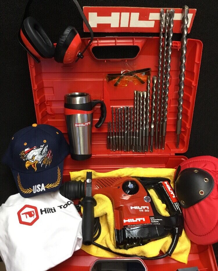 HILTI TE 30 HAMMER DRILL, PREOWNED, FREE MUG, BITS, T-SHIRT, MORE