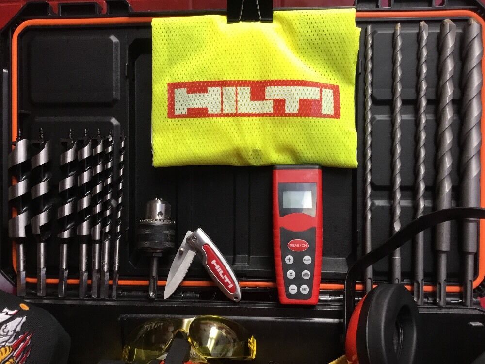 HILTI TE 15,Preowned , Knife ,bits, Laser meter , Hat