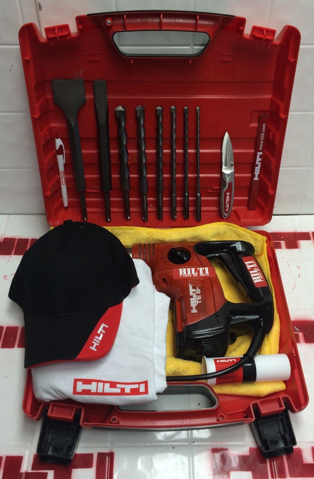 HILTI TE 6-S, PREOWNED, FREE HILTI HAT, SET OF BITS, CHISELS