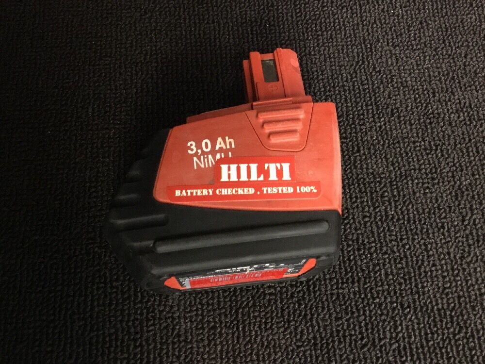 HILTI BATTERY SFB 155 3.0 AH, DISPLAY, FREE HAT INCLUDED