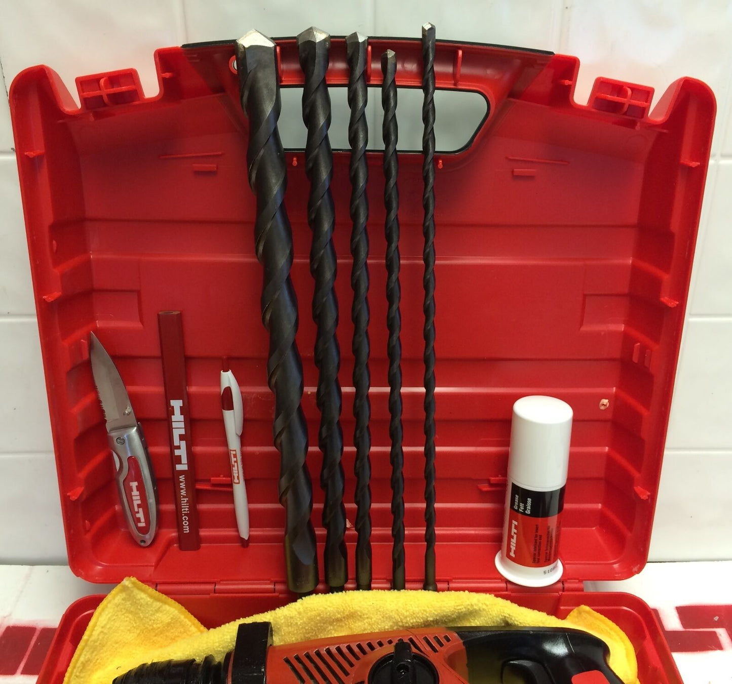 HILTI TE 7, EXCELLENT CONDITION, FREE HILTI ITEMS, BITS