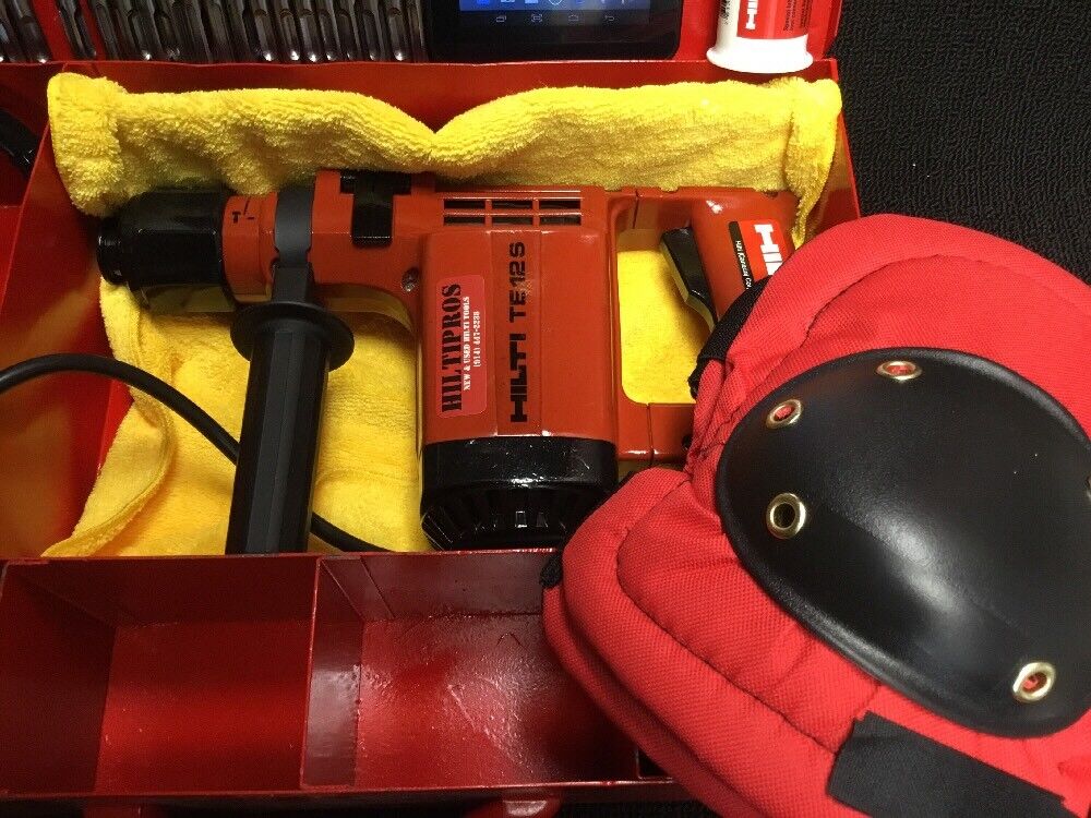 HILTI TE 12 S HAMMER DRILL,PREOWNED, FREE TABLET, EXTRAS