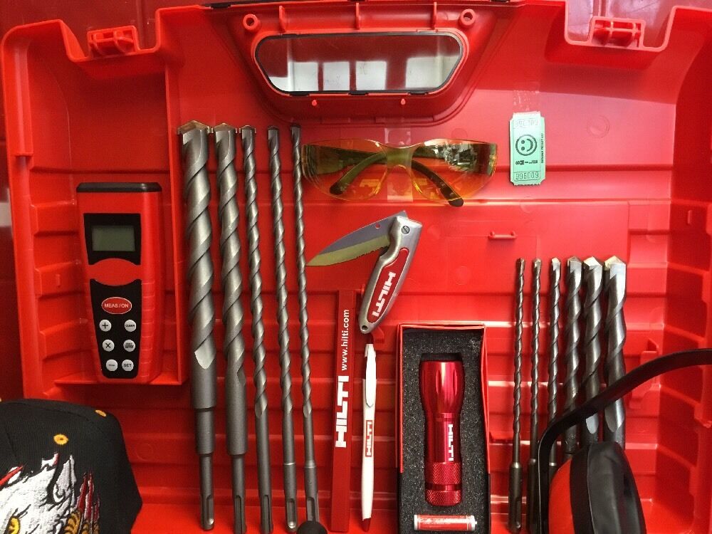 HILTI TE 5 , PREOWNED EXCELLENT CONDITION, free knife, bit , pen , laser , vest,