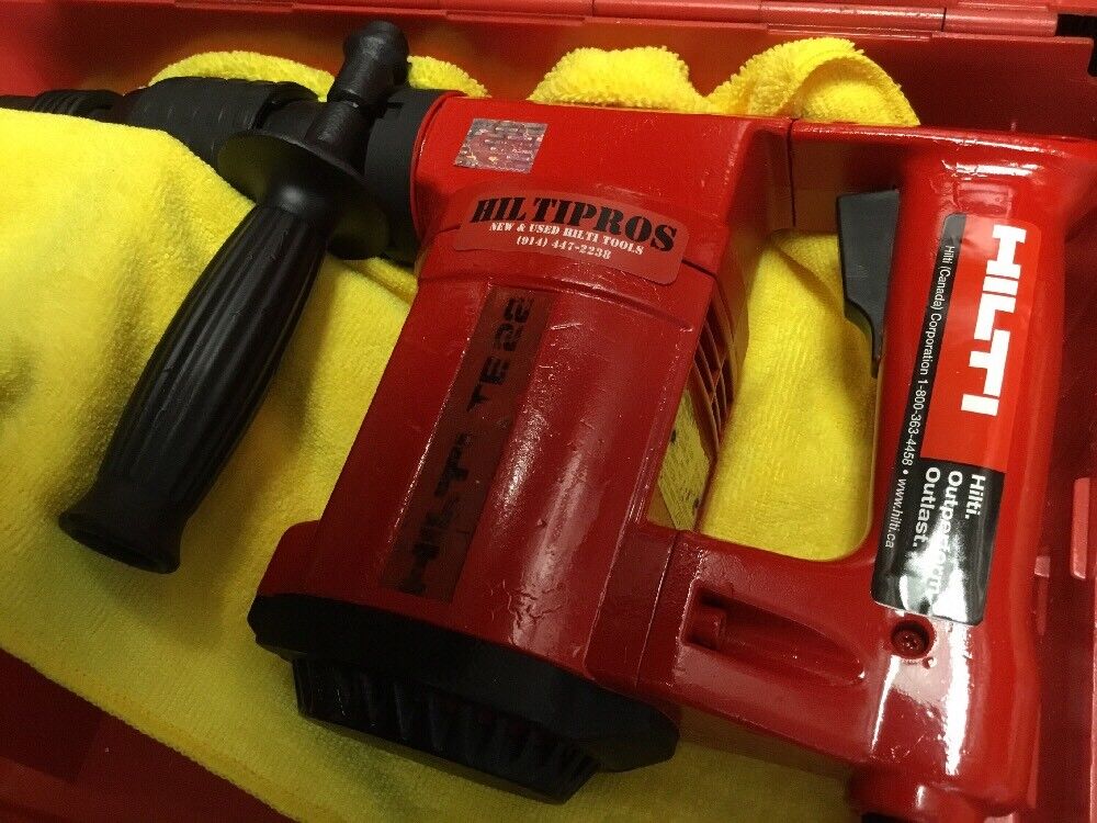 HILTI TE 22 HAMMER DRILL,PREOWNED, FREE SPEAKER,  EXTRAS,