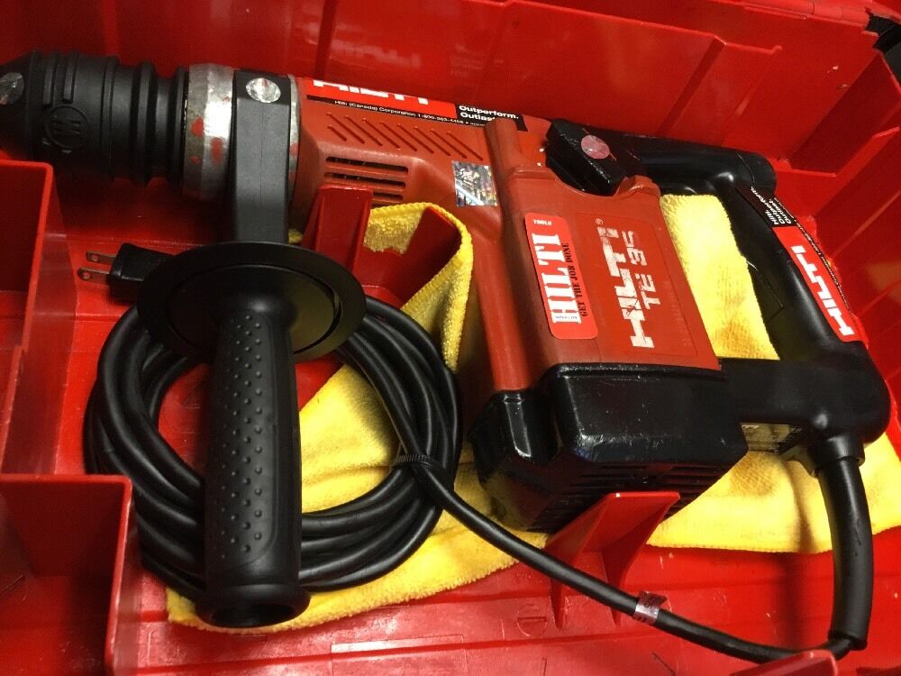 HILTI TE 35 HAMMER, PREOWNED, FREE BITS & CHISELS, ANGLE GRINDER