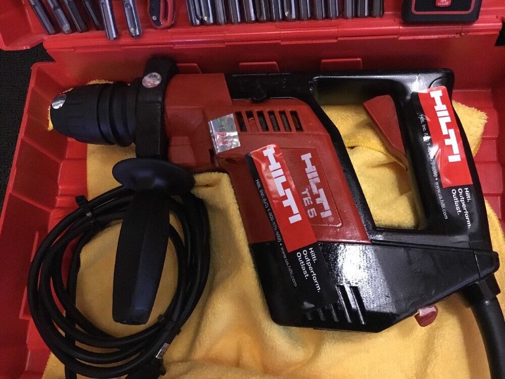 HILTI TE 5 PREOWNED, FREE LASER METER, BITS, LOT OF EXTRAS