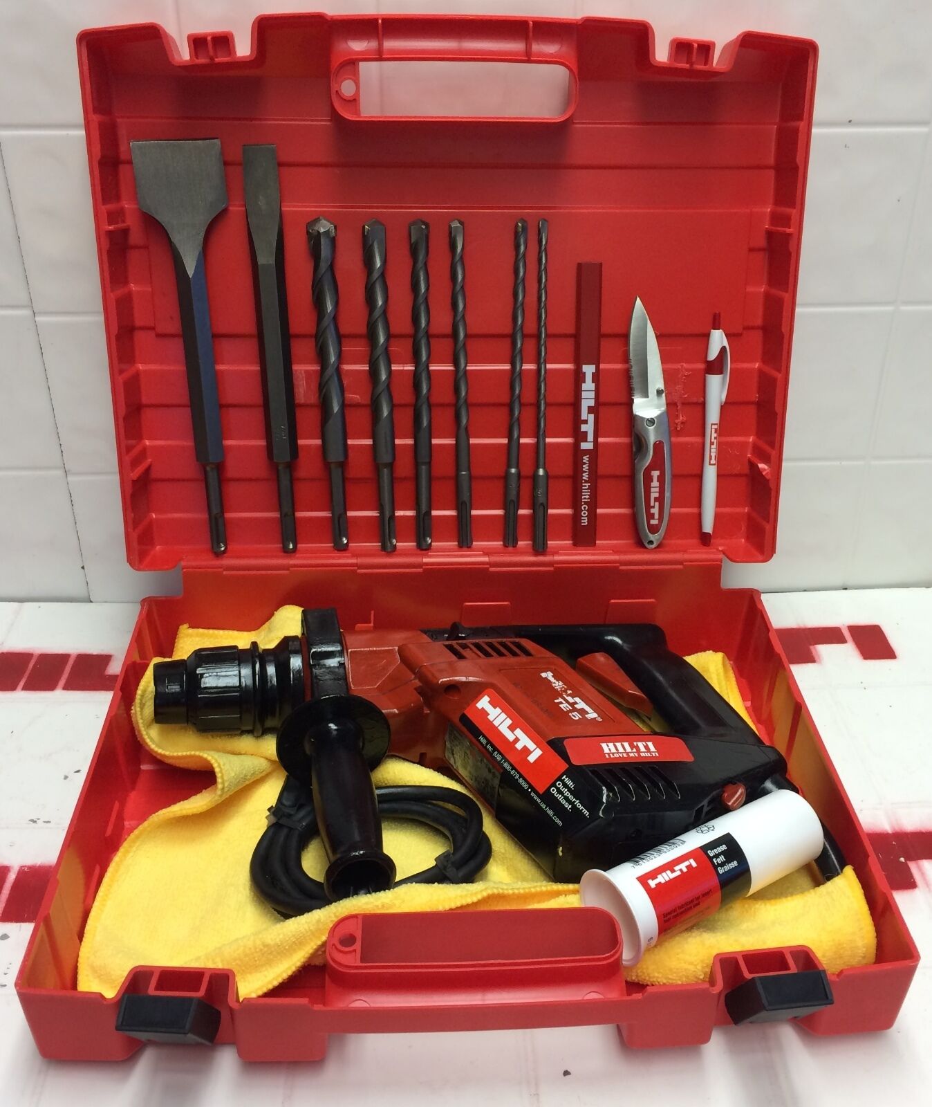 HILTI TE 5, PREOWNED, STRONG, FREE BITS, HILTI KNIFE, FAST SHIP