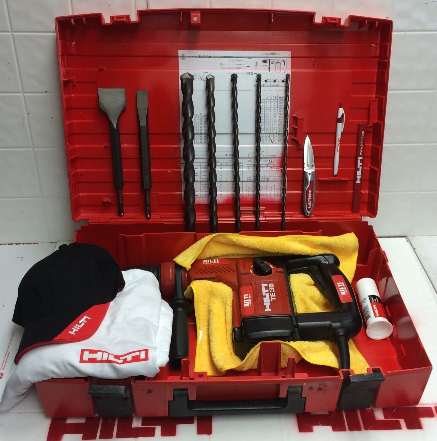 HILTI TE 35, GREAT CONDITION, ORIGINAL, STRONG, FREE EXTRAS