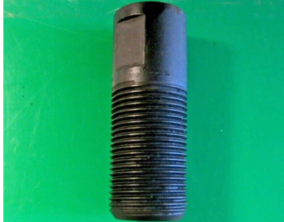 GREENLEE  1557AA Draw Stud 1-1/8" x 3",USED