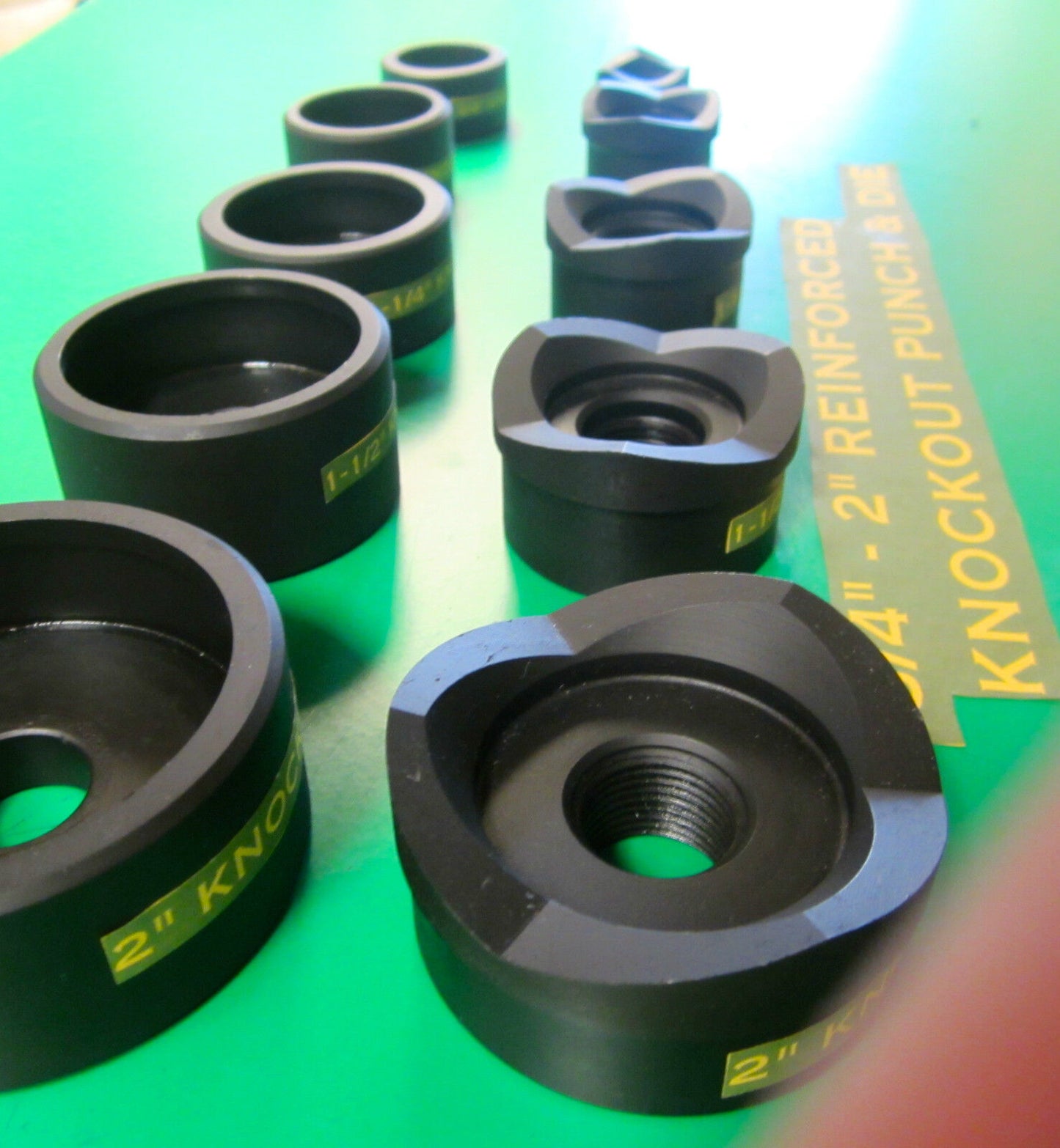 GREENLEE  STYLE  3/4 TO 2" CONDUIT KNOCKOUT PUNCH  , 5 PCS ,